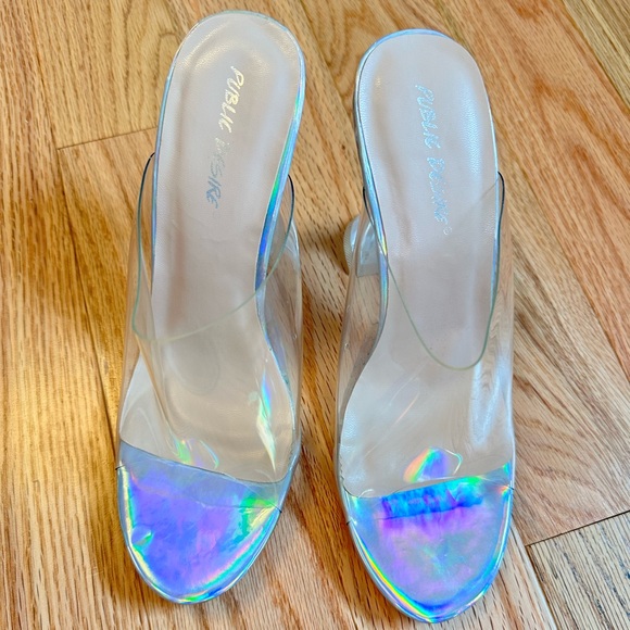 Holographic Clear Heels - Picture 2 of 4